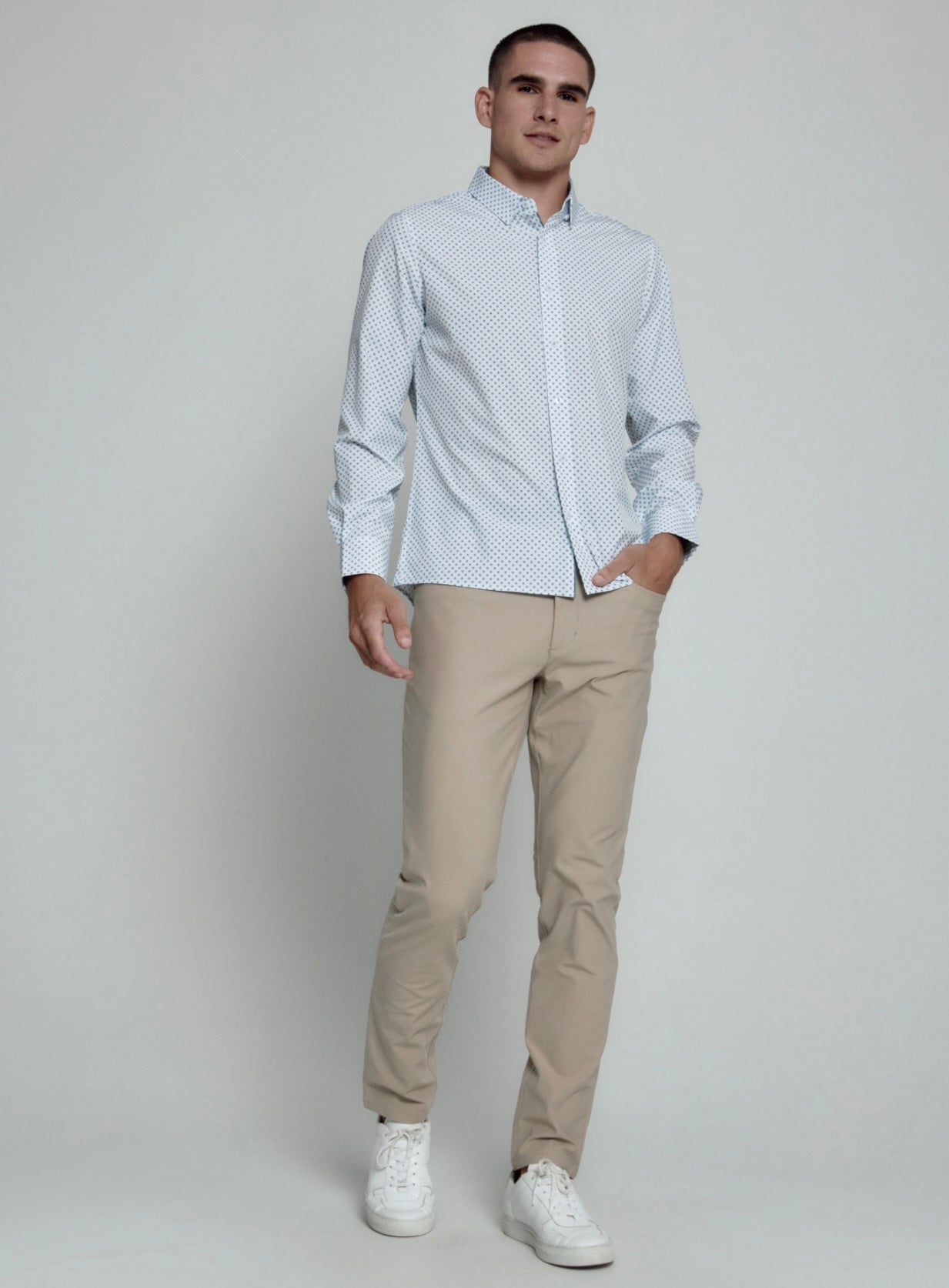 MAXSON - White